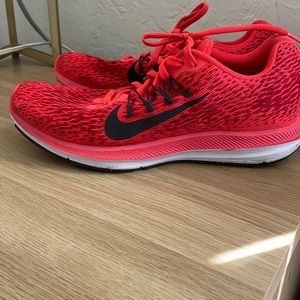 Womens Nike Zoom “cushlon st” running shoe